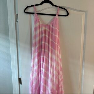 NEW Raviya Pink and White Tie-Dye Maxi Dress